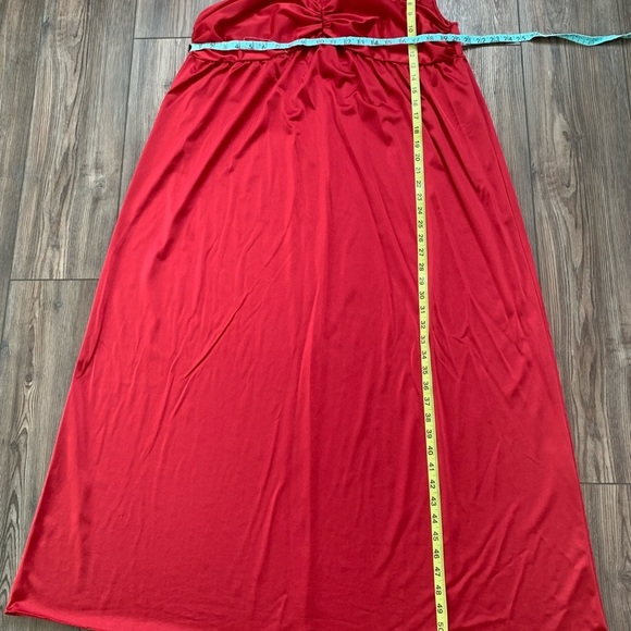 Night Gown - Picture 5 of 8